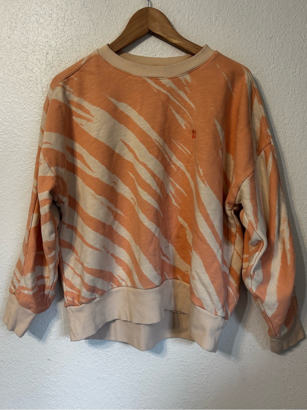 Sweaty Betty Orange and Cream Tiger Print Sweatshirt Medium